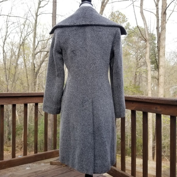 BCBGMaxAzria mohair coat Size 6 - Picture 4 of 8